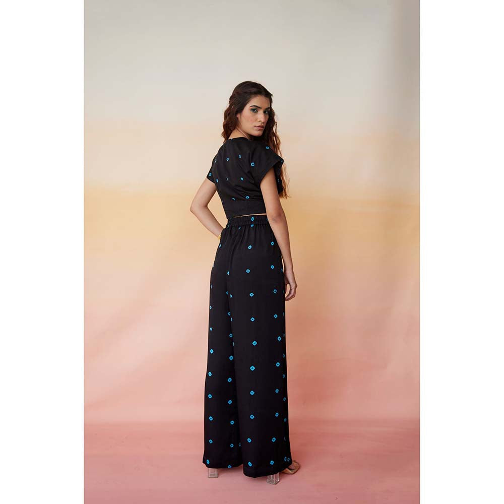 Aapro Label Ubud Co-Ord (Set of 2)