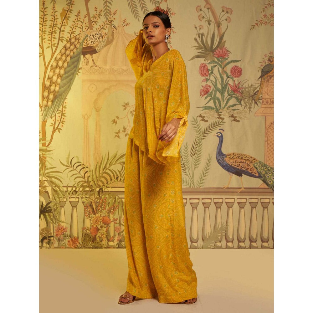 Aayushi Maniar Bandhani Yellow Co-ord (Set of 2)