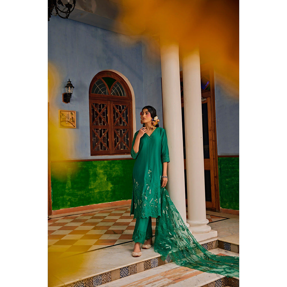 1999AD Forest Green Embroidered Kurta With Pant (Set of 2)