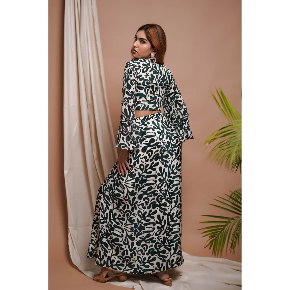 AHI Clothing White-Green Digital Printed Drape Skirt with Blouse (Set of 2)