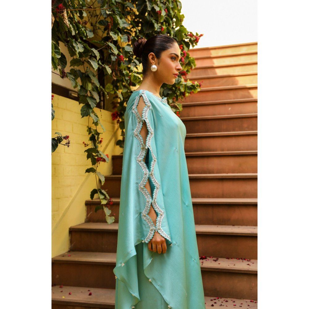 Ajiesh Oberoi Blue Lehar Palazzo with Cape Sleeve Kurta (Set of 2)