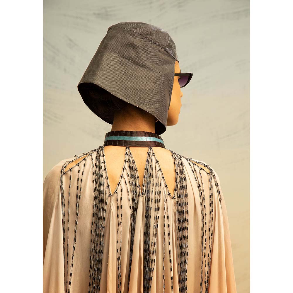 AKHL Peach Fall Panelled Glass Cape