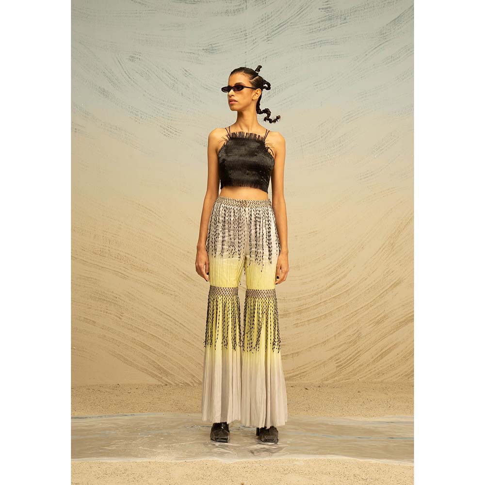 AKHL Black Gathered Crop Top