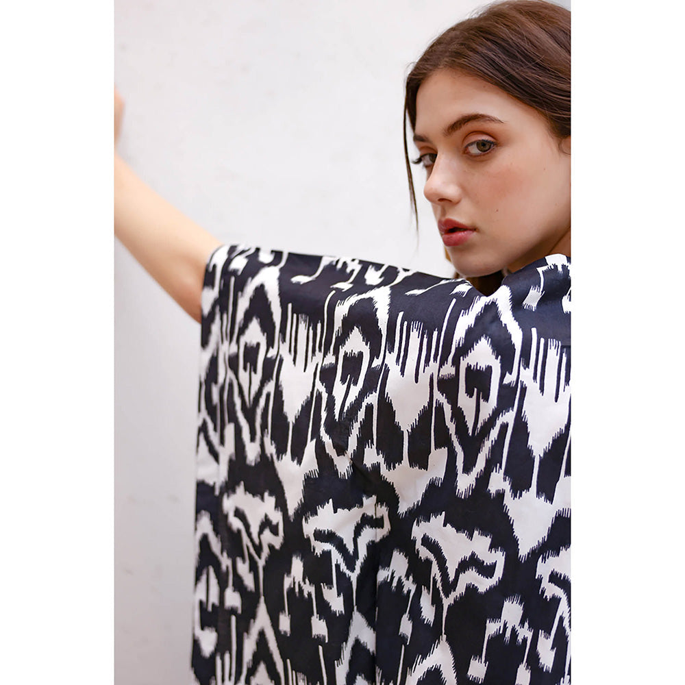 AlterEGO Mira Black Mughal Printed Co-Ord (Set of 3)