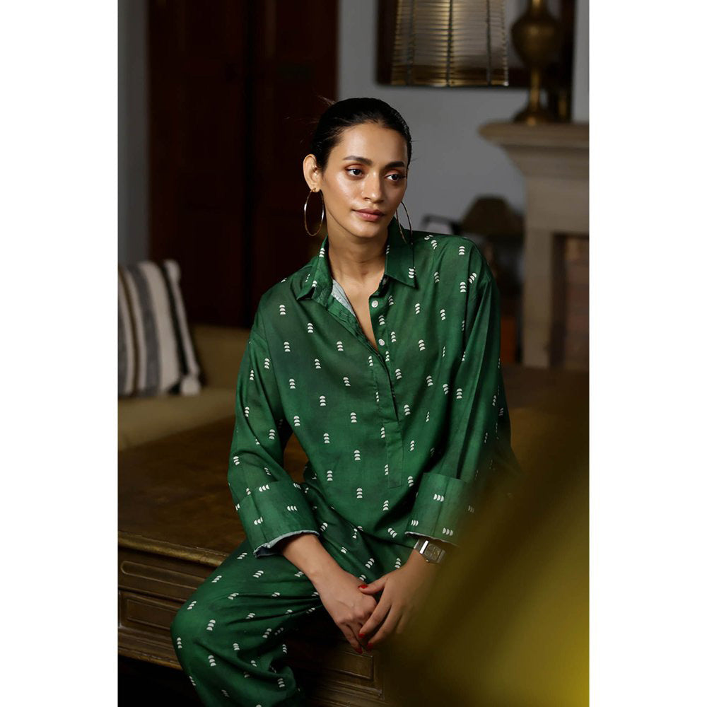 AlterEGO Tasha Go Green Printed Co-Ord (Set of 2)
