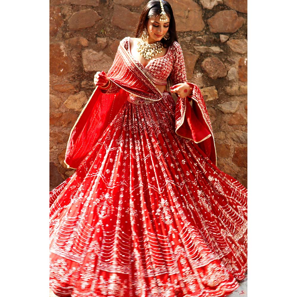 Amaltas Couture Naazim Raw Silk Red Embroidered Blouse with Lehenga and Dupatta (Set of 3)