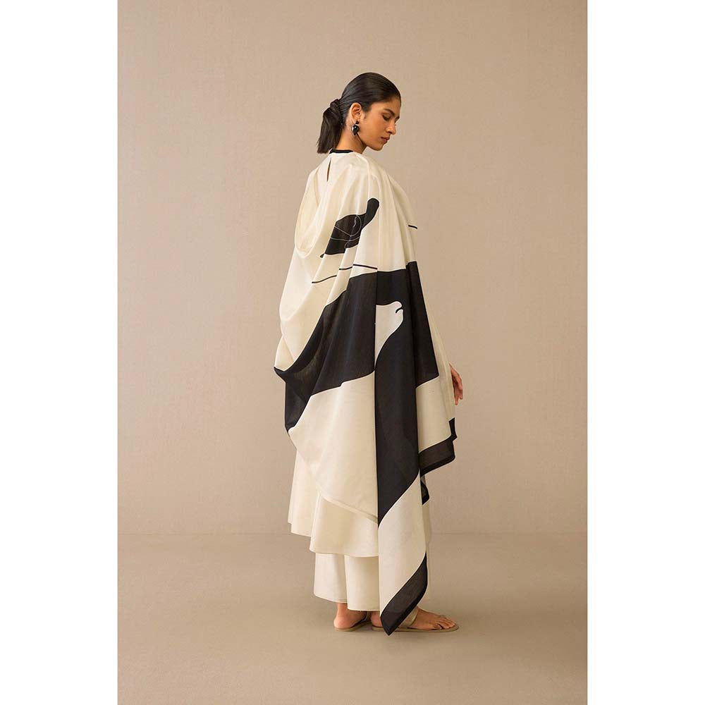 AMPM Ivory Dilkhush Kurta with Palazzo and Dupatta (Set of 3)