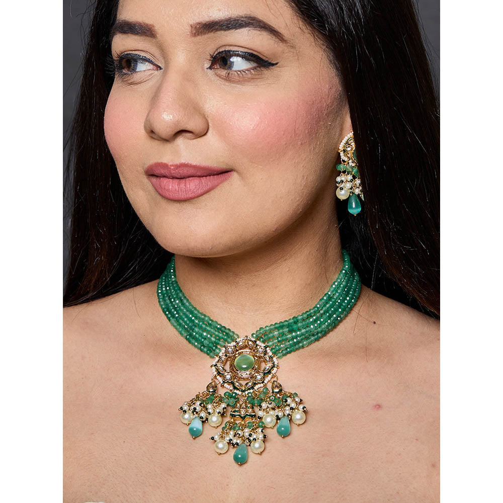 Amreli Jaipur Green Kundan Carving Stone Necklace Set