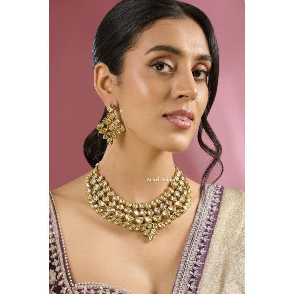 Amreli Jaipur Tilaka Gold Plated Kundan Set