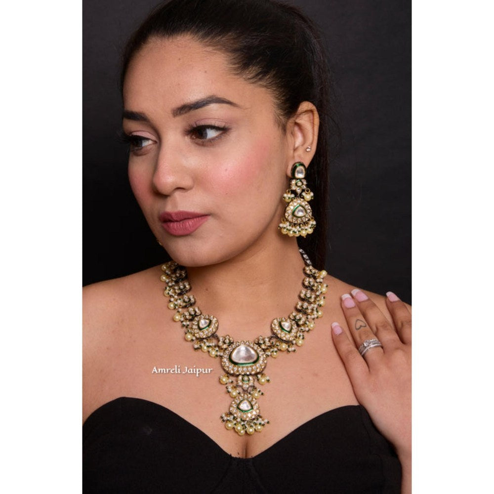 Amreli Jaipur Aliza Polki Green Necklace Set