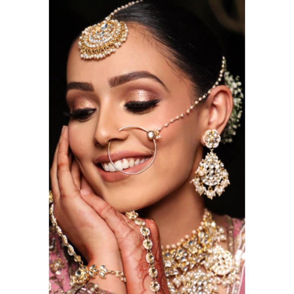 Amreli Jaipur Pachi White Kundan Nose Ring