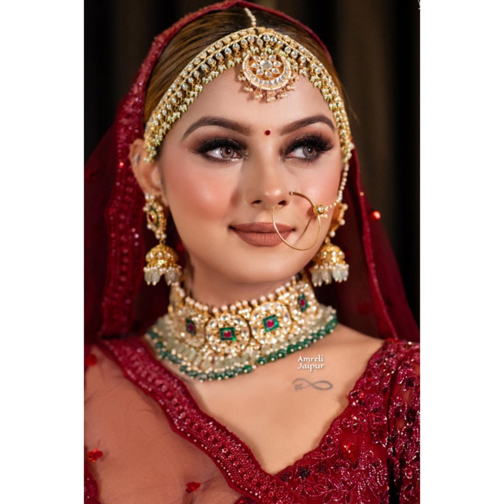 Amreli Jaipur Samira Pachi Green Kundan Choker Set