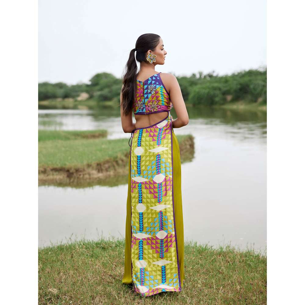 Amrood Green Crop Top with Skirt (Set of 2)