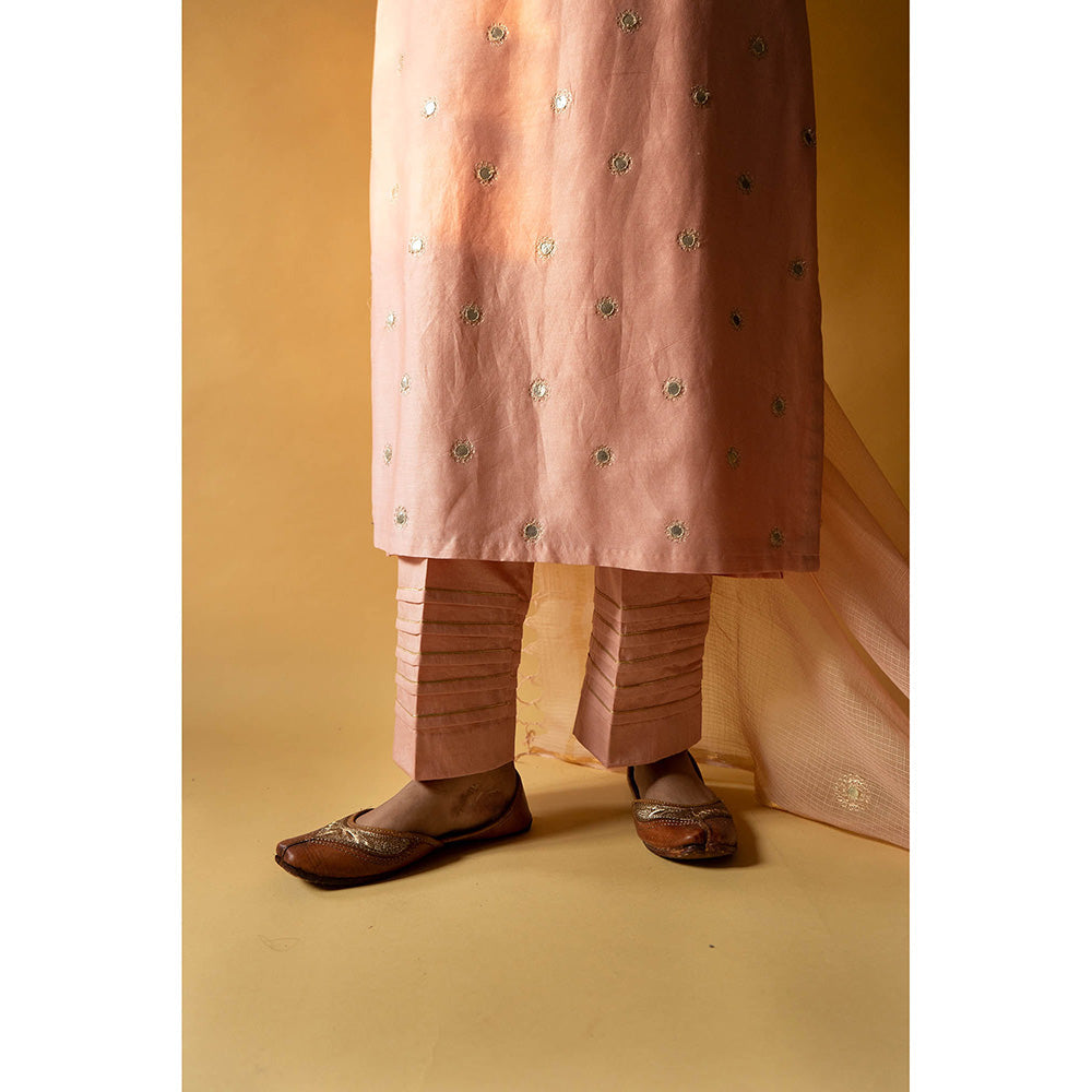 Apeksha Jain Label Peach Kurta with Pant and Dupatta (Set of 3)