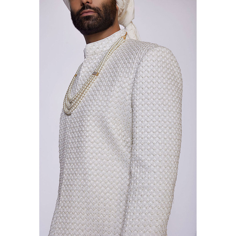 Arjun Kilachand Hand Embroidered Sherwani (Set of 2)