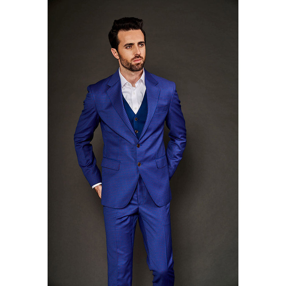 Arjun Kilachand Checks Suit (Set of 2)