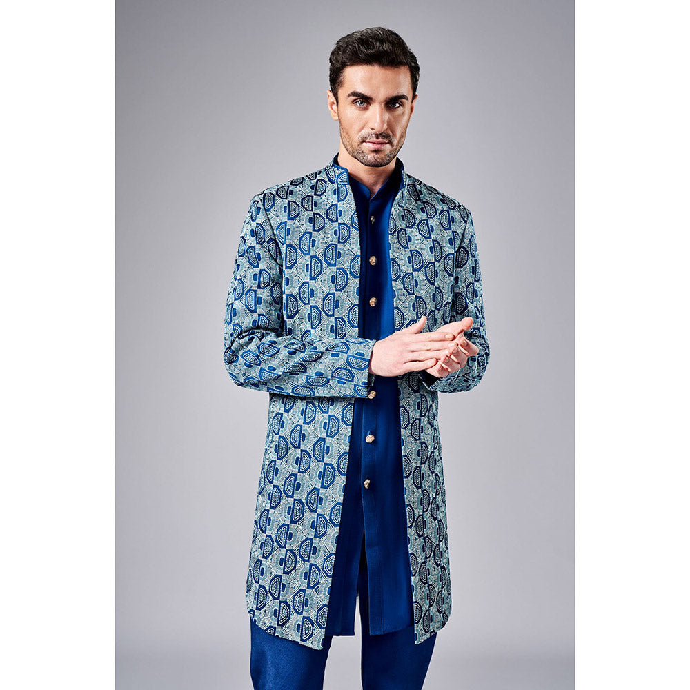 Arjun Kilachand Embroidered Open Sherwani (Set of 2)