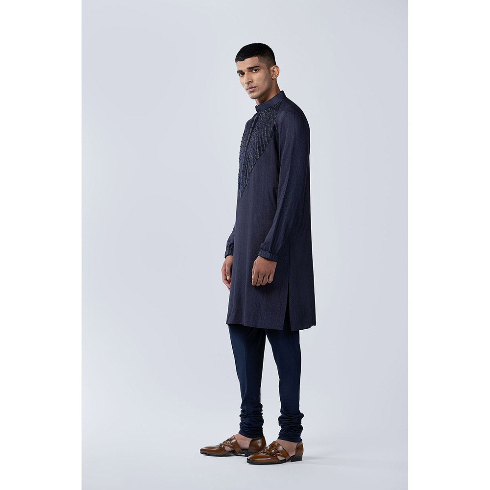Arjun Kilachand Navy Blue French Knot Embroidered Kurta