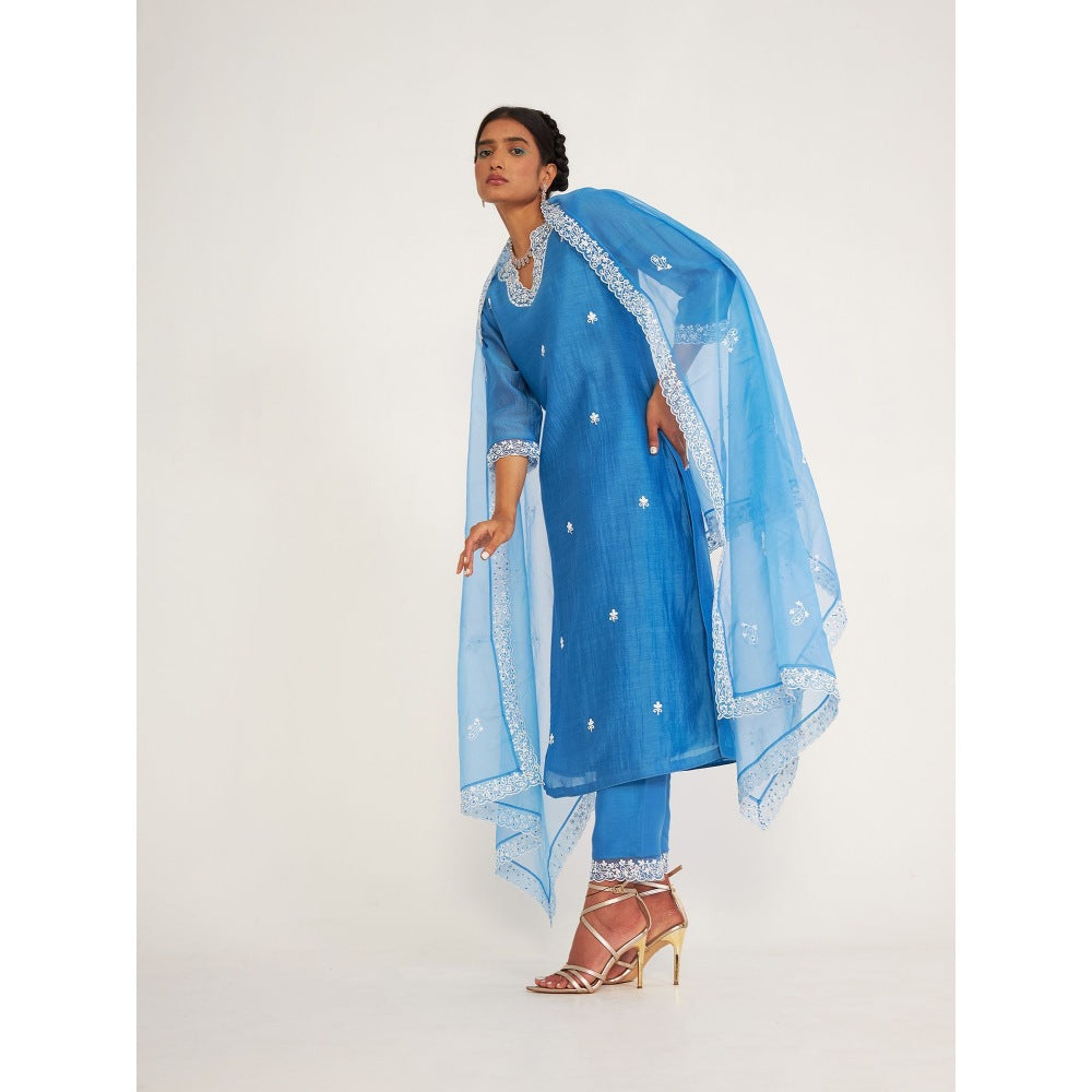Asaga Alice Blue Chanderi Embroidered Kurta with Pants and Organza Dupatta (Set of 3)