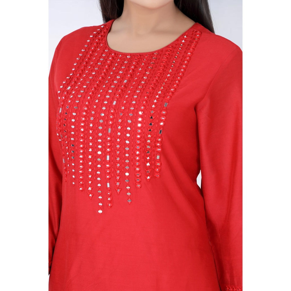 Asaga Red Embroidered Kurta and Pants Paired with Organza Dupatta (Set of 3)
