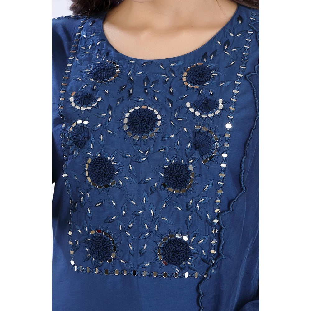 Asaga Neel Navy Blue Embroidered Chanderi Kurta with Pants and Organza Dupatta (Set of 3)