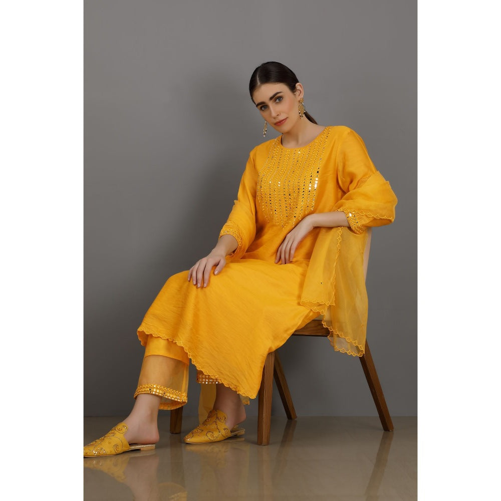 Asaga Yahya Mustard Embroidered Chanderi Silk Kurta with Pants and Organza Dupatta (Set of 3)