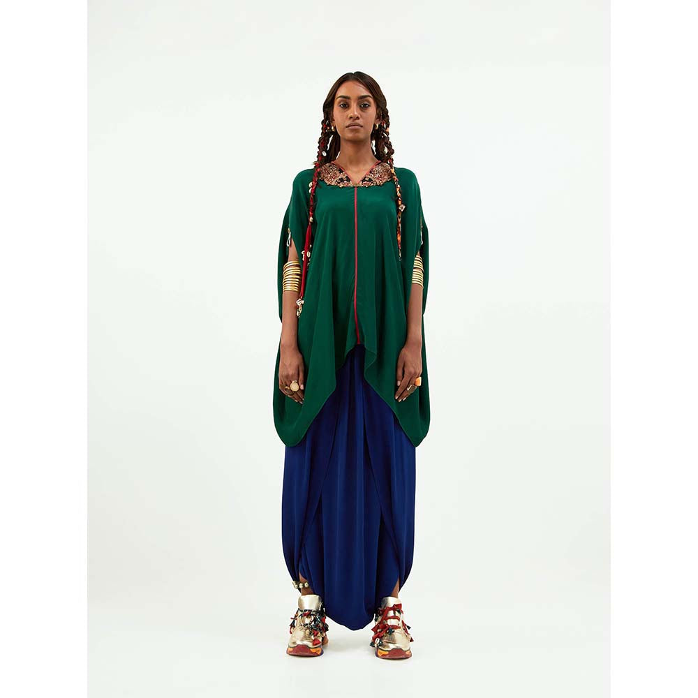 Aseem Kapoor Fizaa Green Embroidered Neckline Tunic
