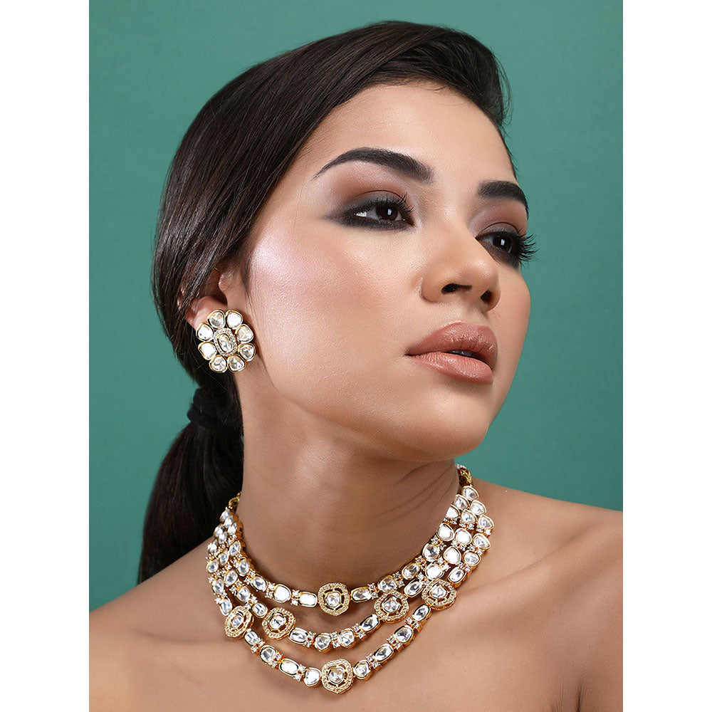 Auraa Trends 22KT Gold Plated Kundan Classic Necklace Set