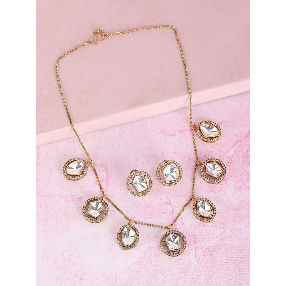 Auraa Trends 22Kt Gold Plated Kundan Jewellery Set
