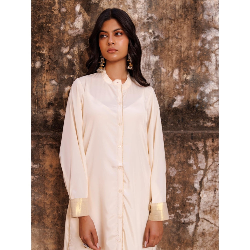 Bannhi Ivory Crepe Co-Ord Set