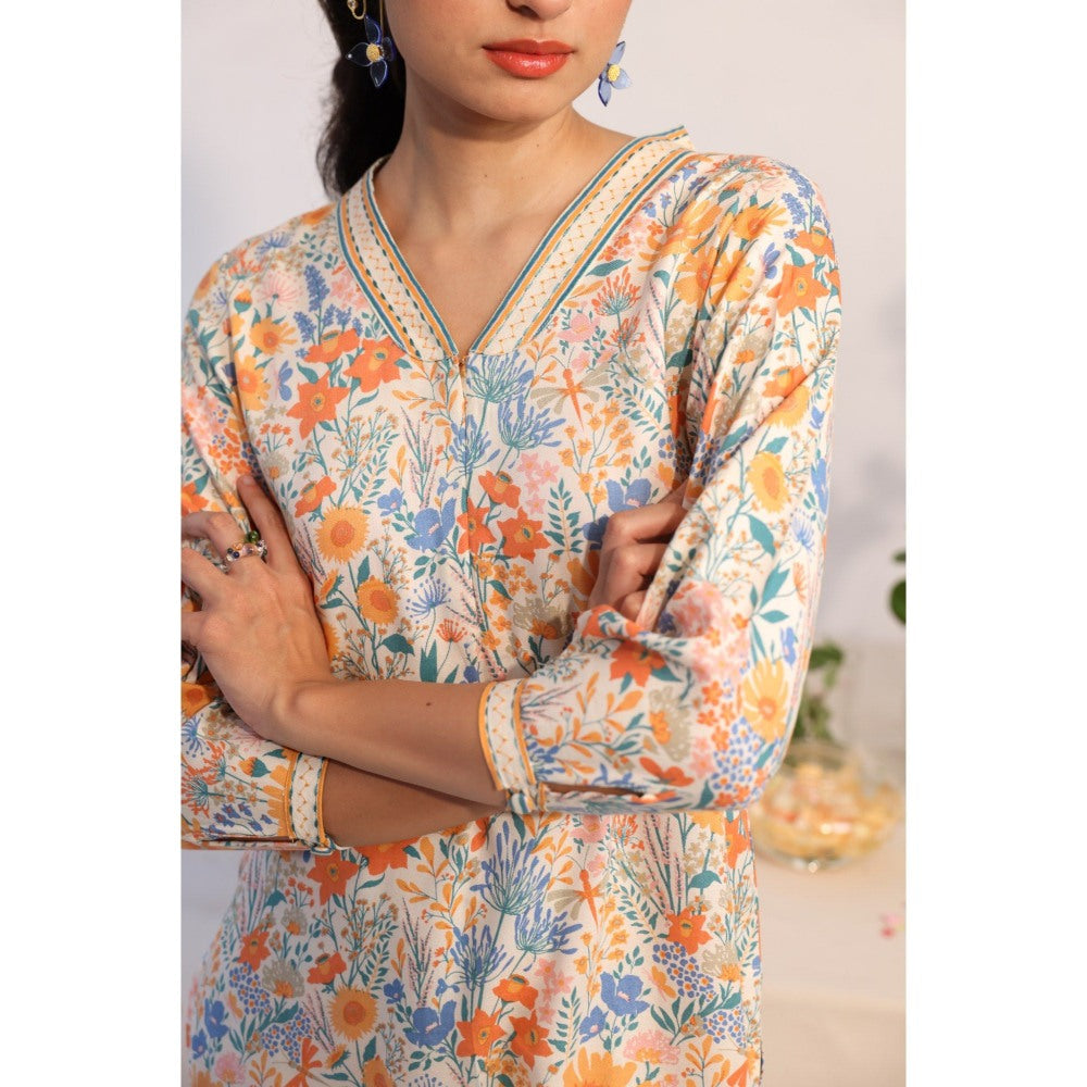 Baise Gaba Freesia Kurta Pant and Dupatta (Set of 3)