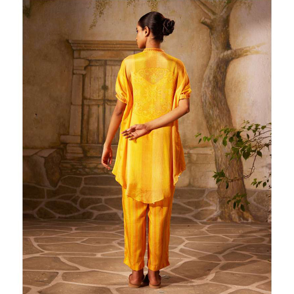 Basil Leaf Yellow Kurta with Pant and Inner (Set of 3)