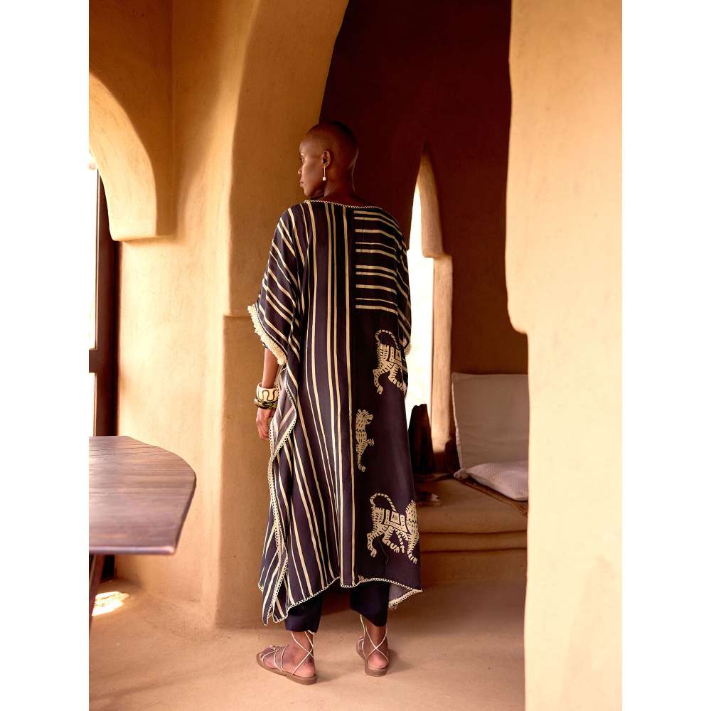 Basanti Kapde aur Koffee Purple Cotton Stripes Kaftan with Pant