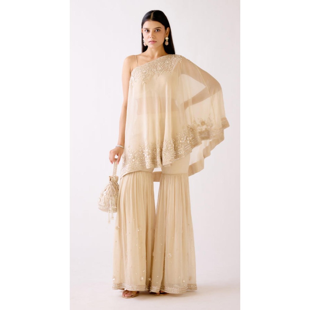 Basanti Kapde aur Koffee The Evening Glow Sharara With Bustier And Cape