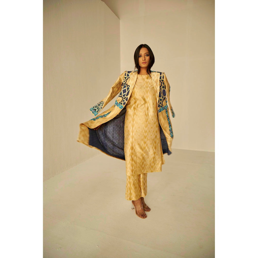 BETRUE The Window Trench, Kurta and Pant Set (Set of 3)