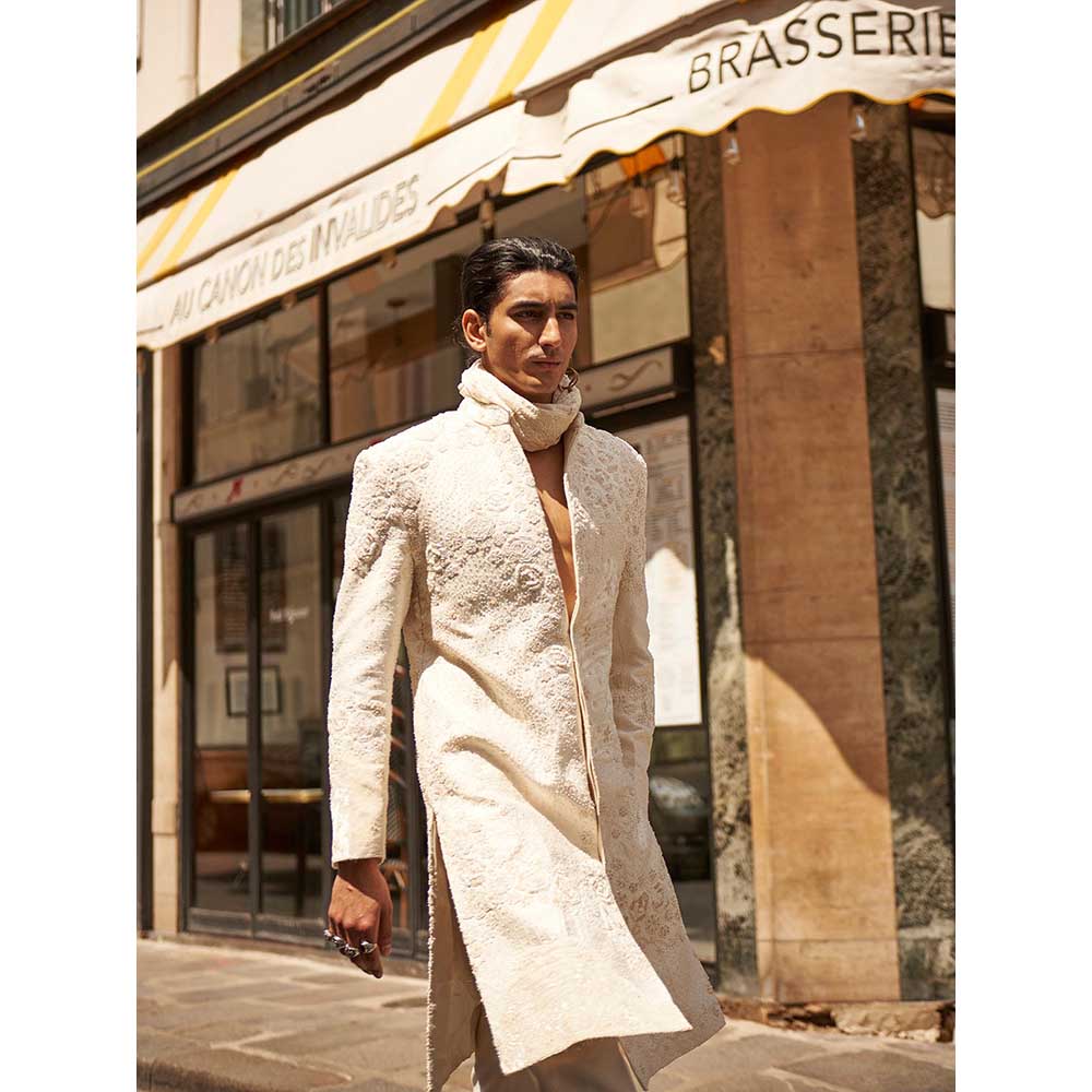 Jigar and Nikita Men'S White Monotone Embellished Sherwani with Trouser and Dupatta (Set of 3)