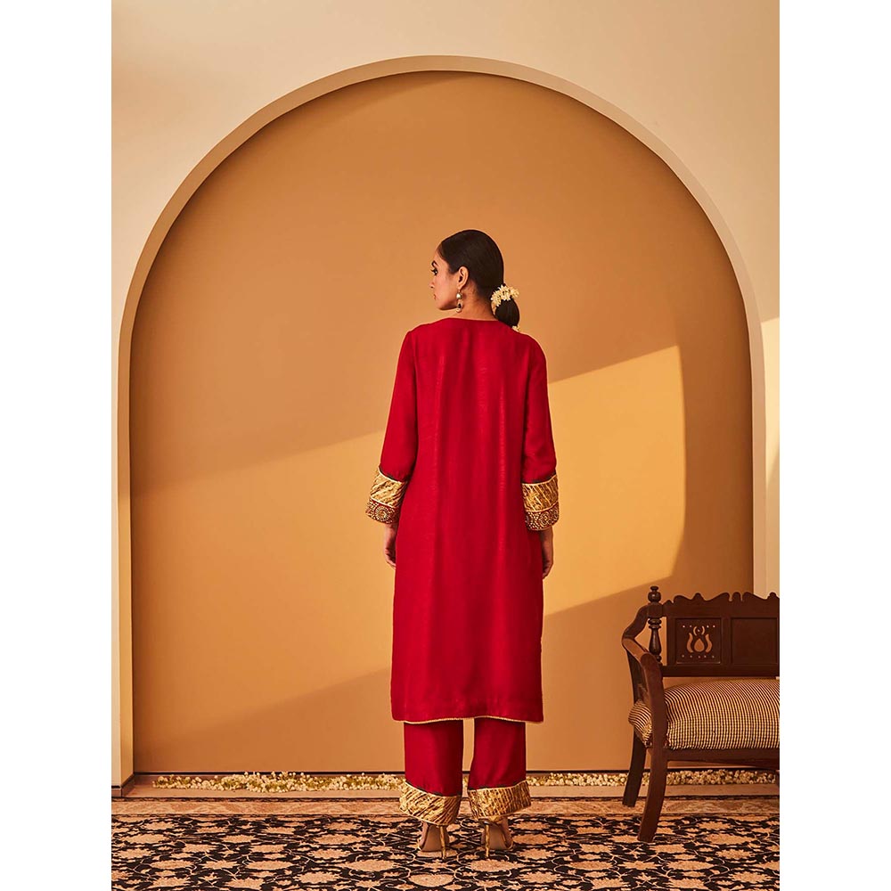 Bo Tree Red Roohaniyat Kurta with Pant (Set of 2)