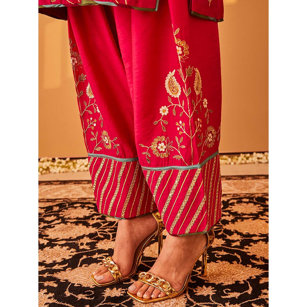 Bo Tree Magenta Sadia Kurta with Pant and Dupatta (Set of 3)