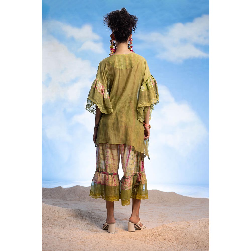 CAPISVIRLEO Embroidered Front Open Kaftan with Sharara & Inner (Set of 3)