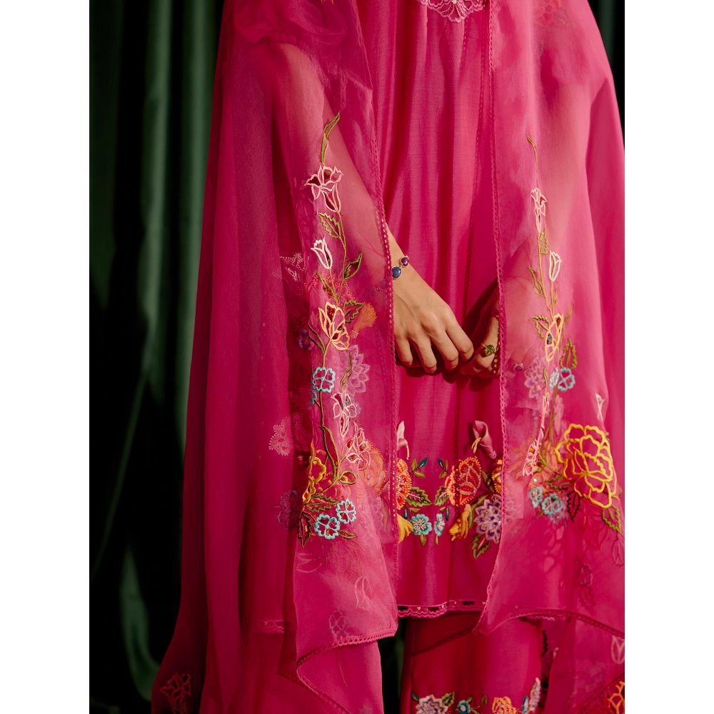 CHANDRIMA Fuchsia Pink Floral Cutwork Dupatta