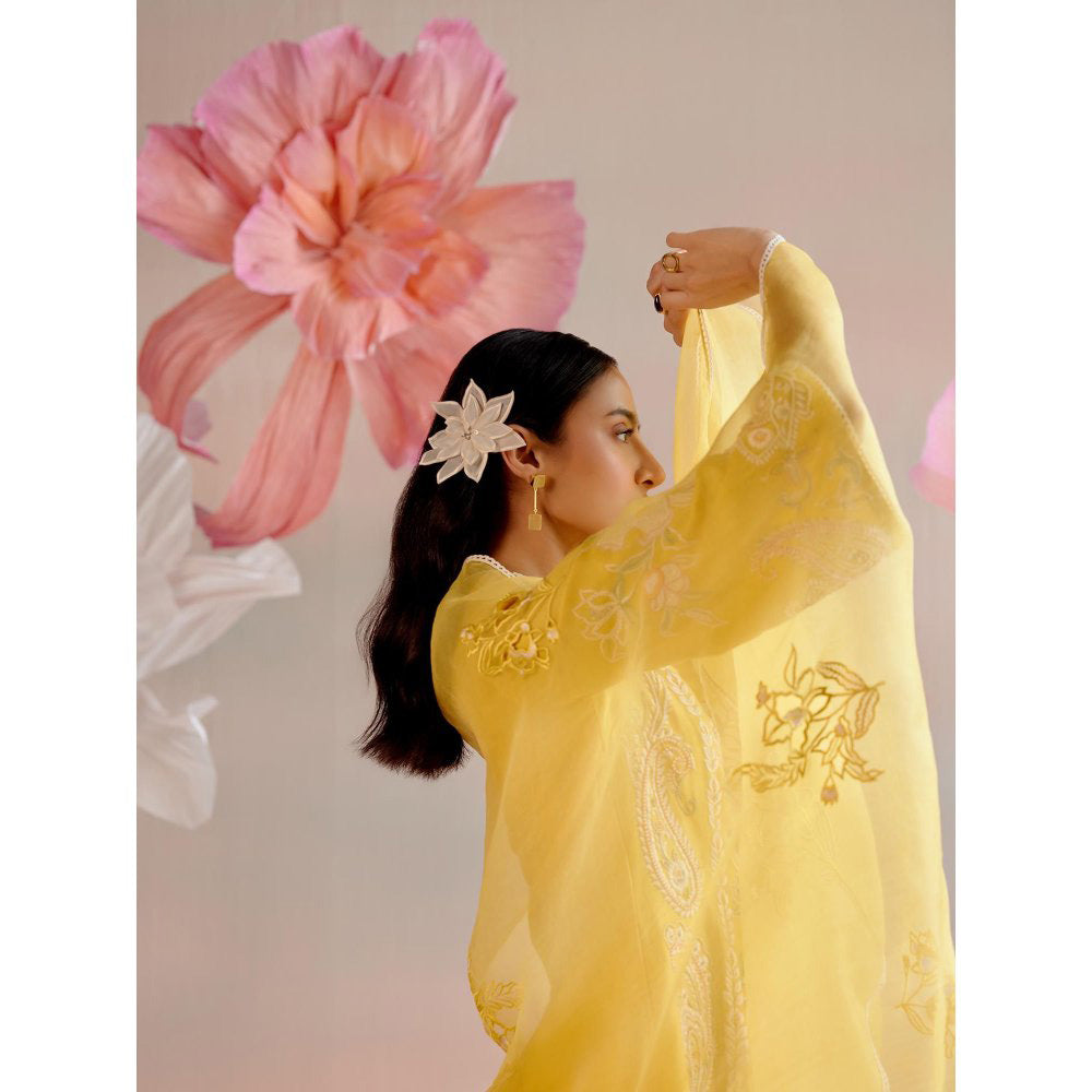 CHANDRIMA Yellow Floral Cutwork Dupatta