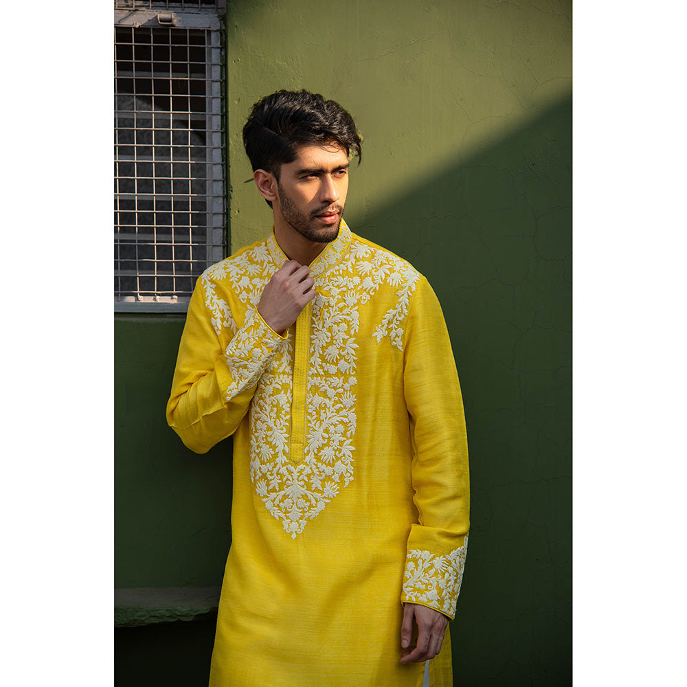 CHAR CHAAND Golden Glow Yellow Embriodered kurta for Men