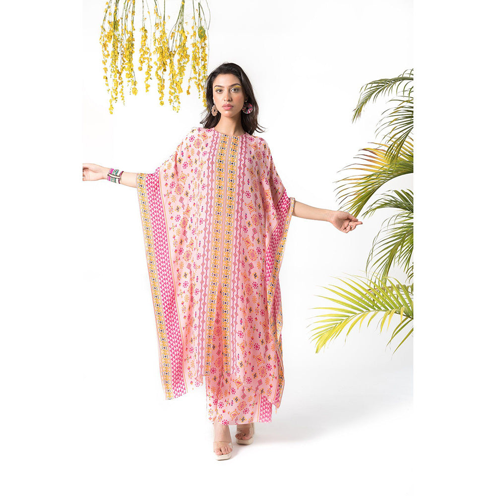 Chhavvi Aggarwal Pink Printed Kaftan (Set of 2)