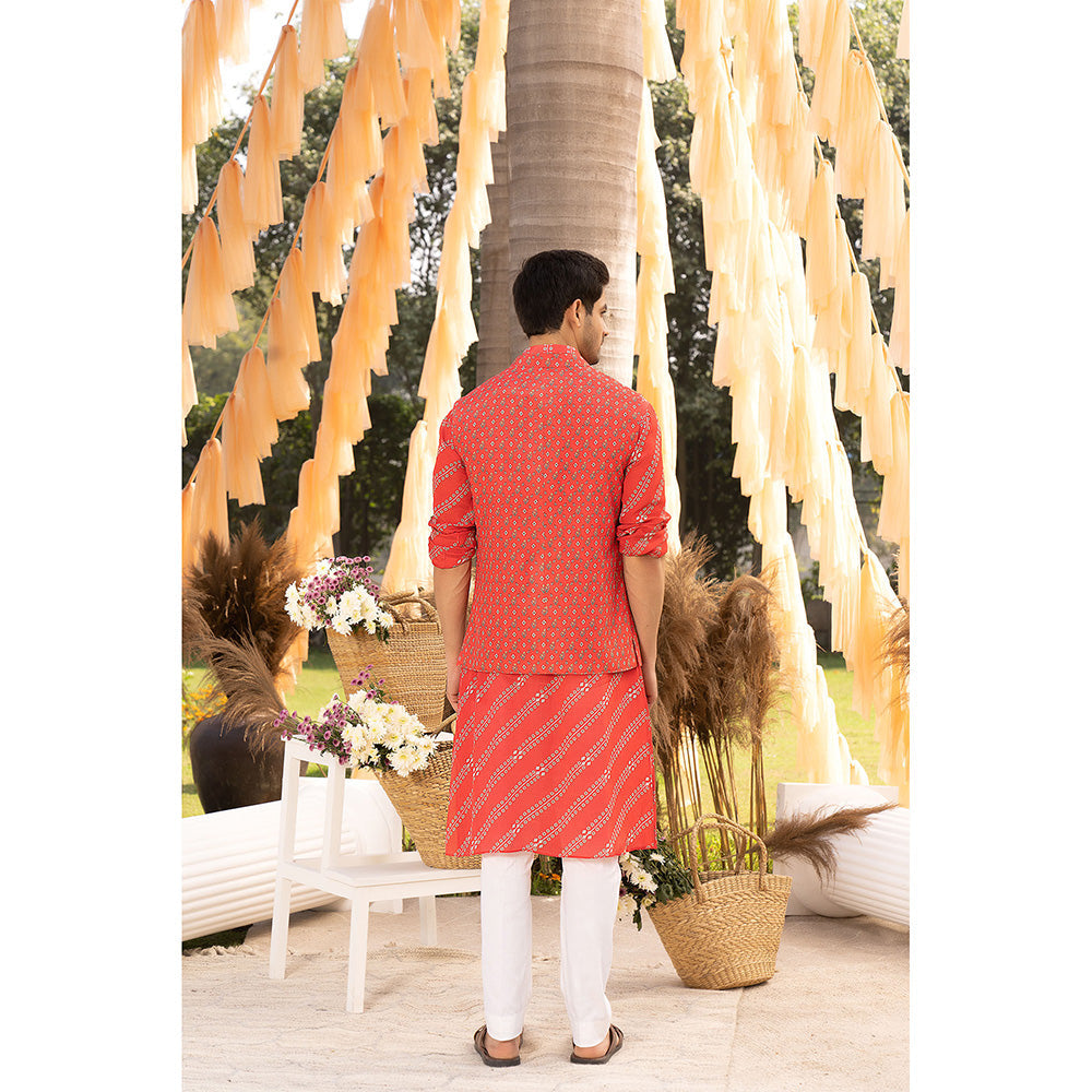 Chhavvi Aggarwal Red Bootie Bundi (Set of 3)