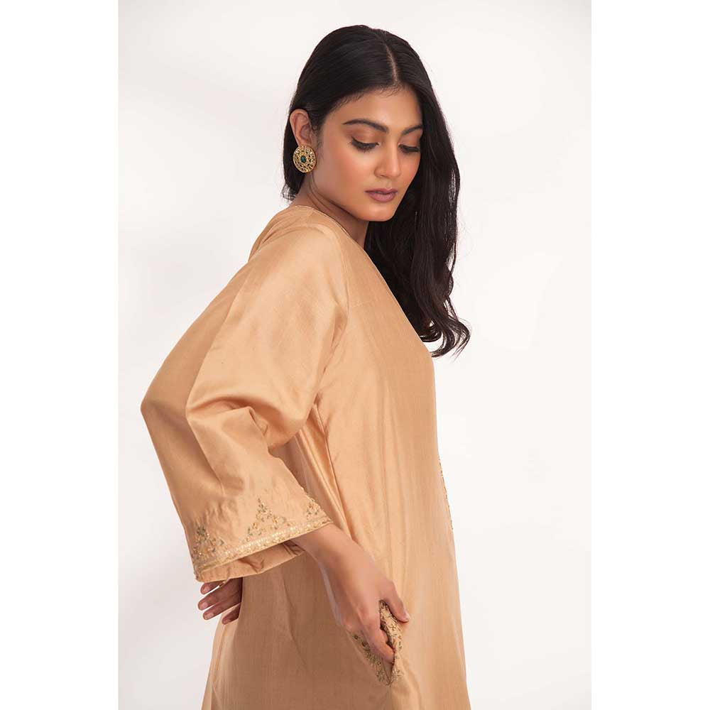 CHHAYA MEHROTRA Beige Satya Kurta with Pant (Set of 2)