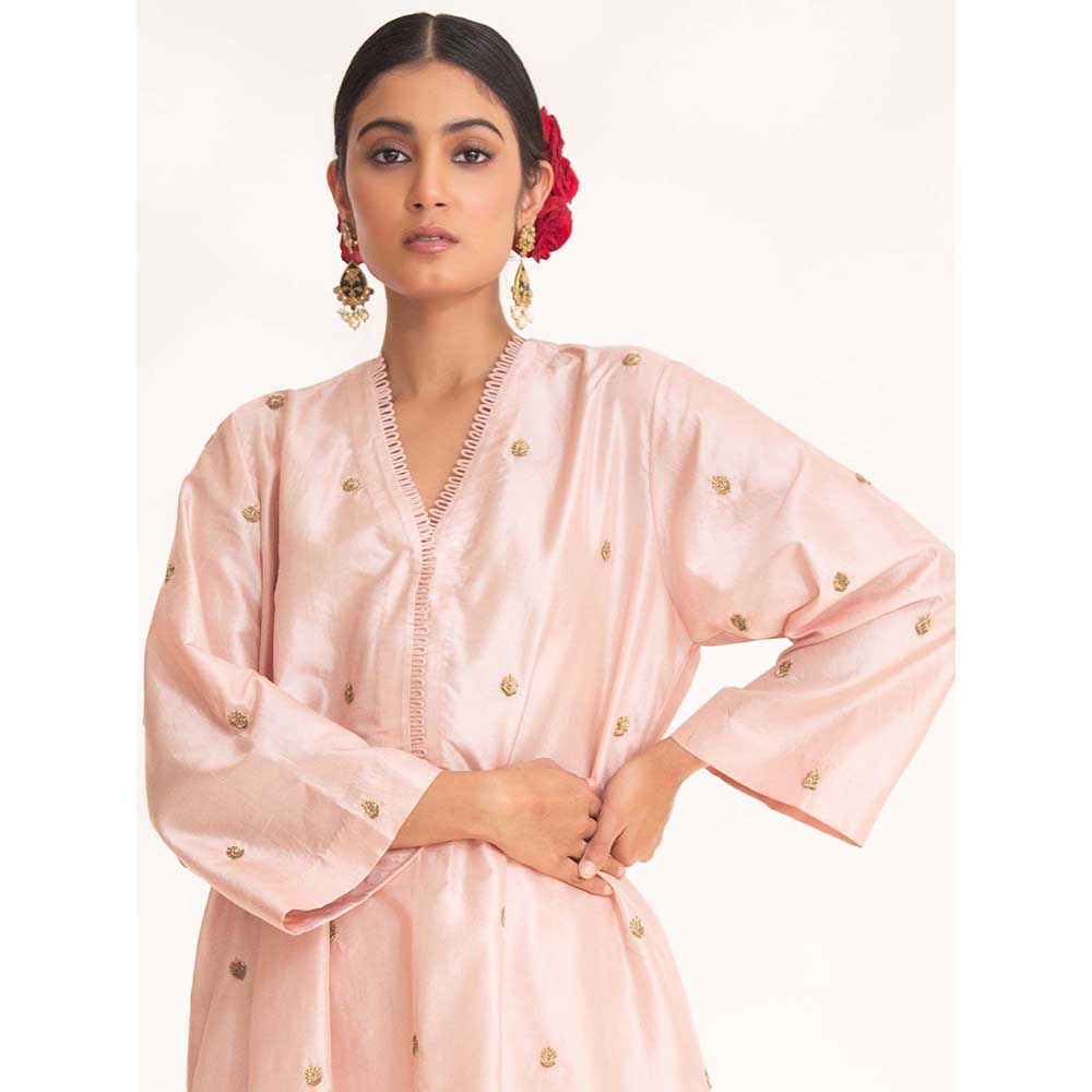 CHHAYA MEHROTRA Pink Ojal Kurta with Pant (Set of 2)
