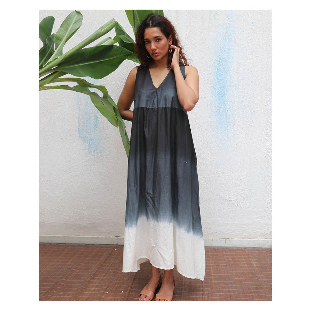 Chidiyaa Daydreaming In Monochrome Blackberry Matcha Printed Cotton Dress