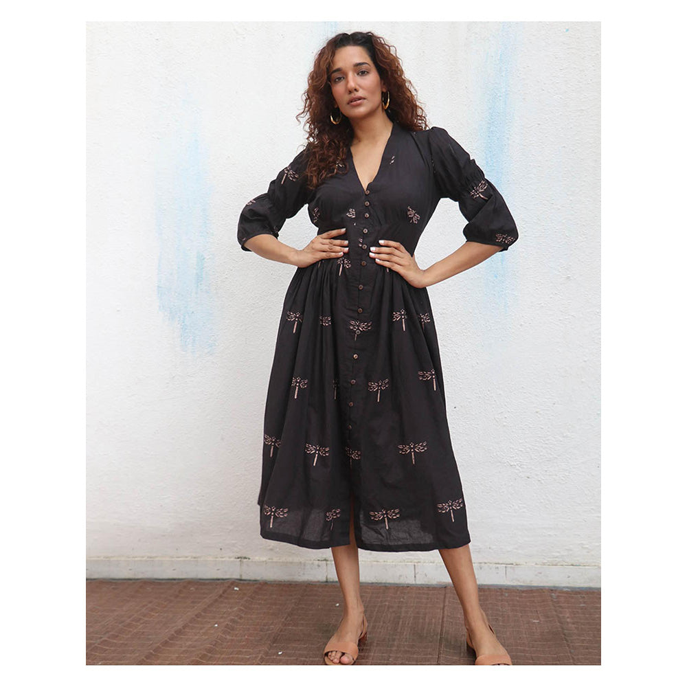 Chidiyaa Daydreaming In Monochrome Laid Black Printed Cotton Dress