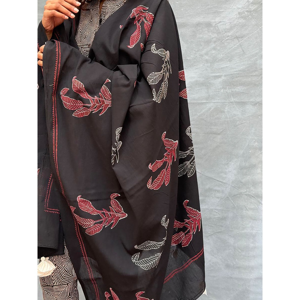 Chidiyaa Black Soil Drifting Through Dawn Printed Cotton Dupatta