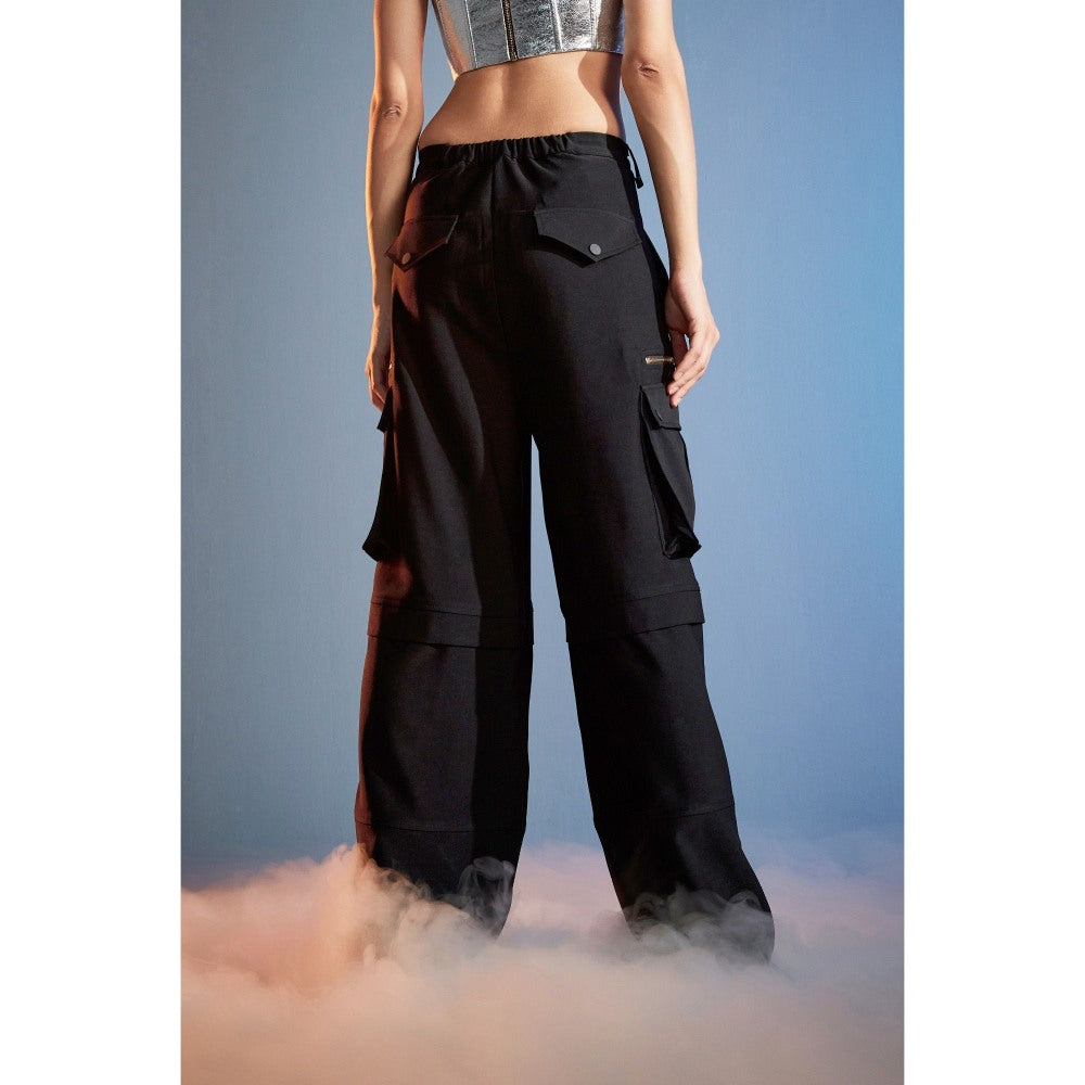 CILVR Women's Black Cargo Pant